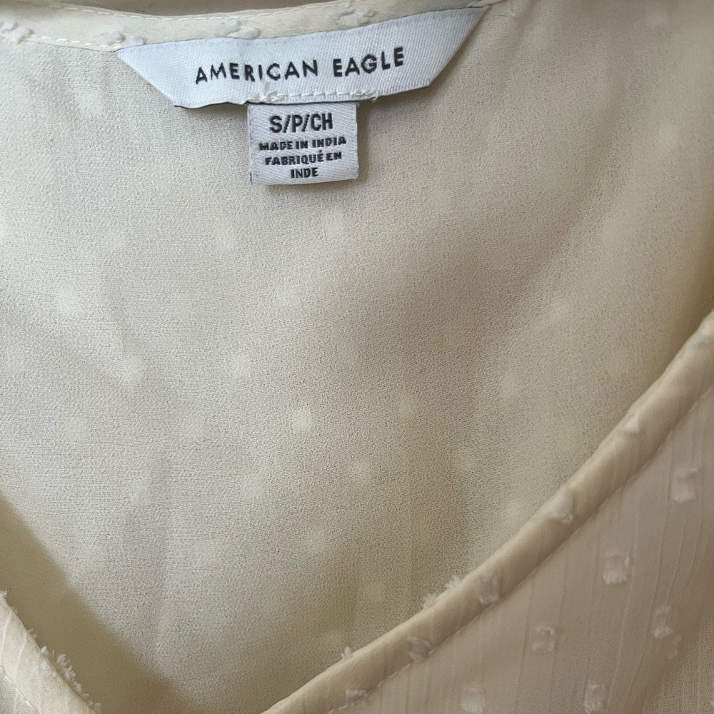 American Eagle top - Picture 4 of 4